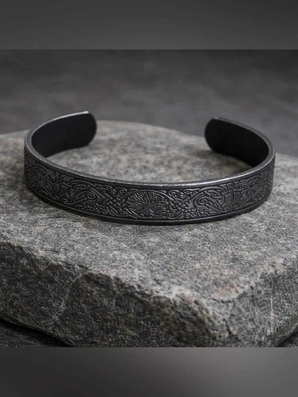 Tree of life unisex open bangle